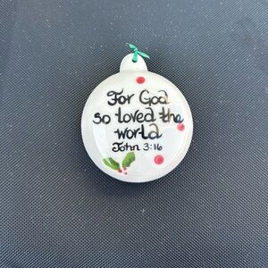 HandPainted Ceramic Nativity Scene Christmas Puff Ornament, John 3:16 on reverse
